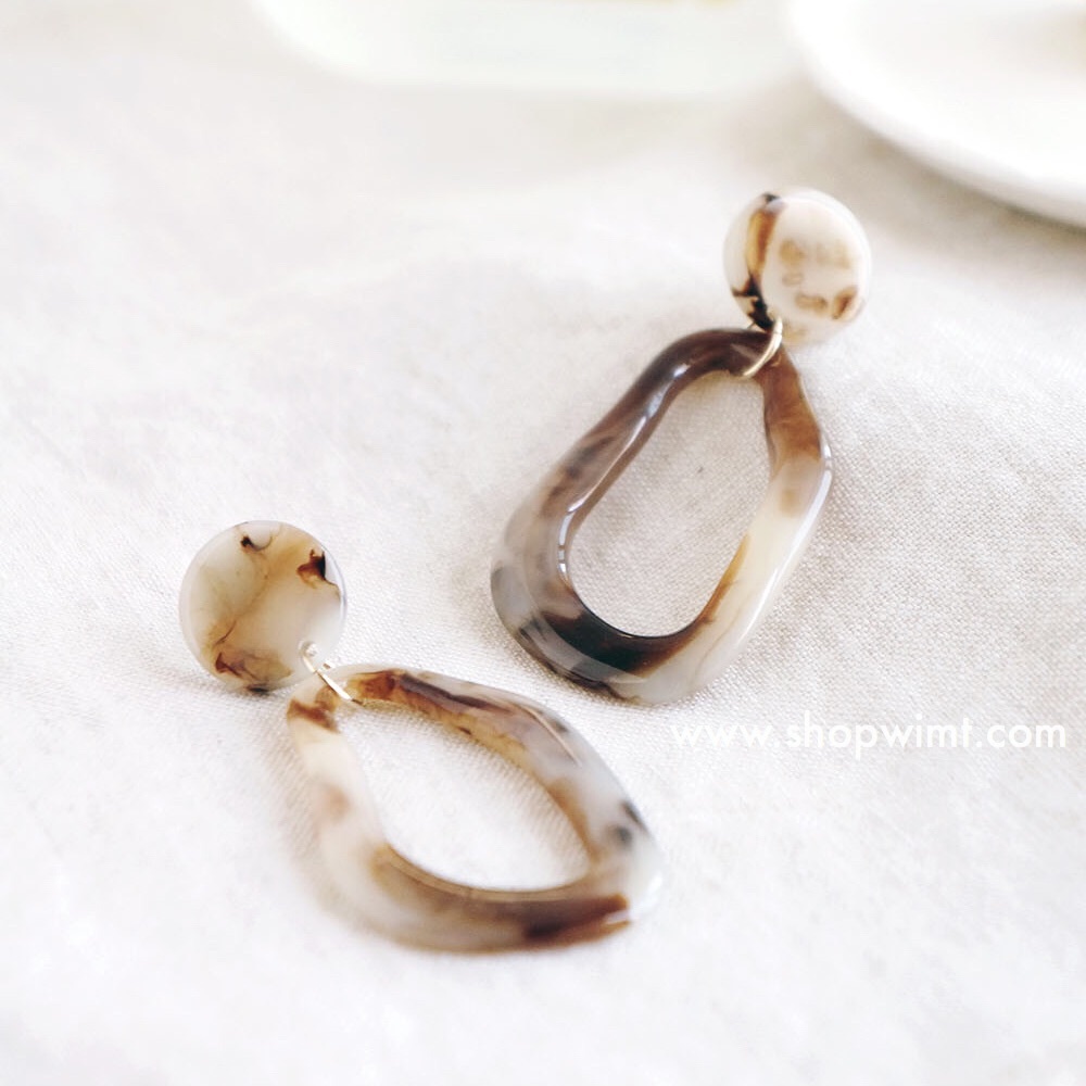 Carrie Warped Hoop Earrings